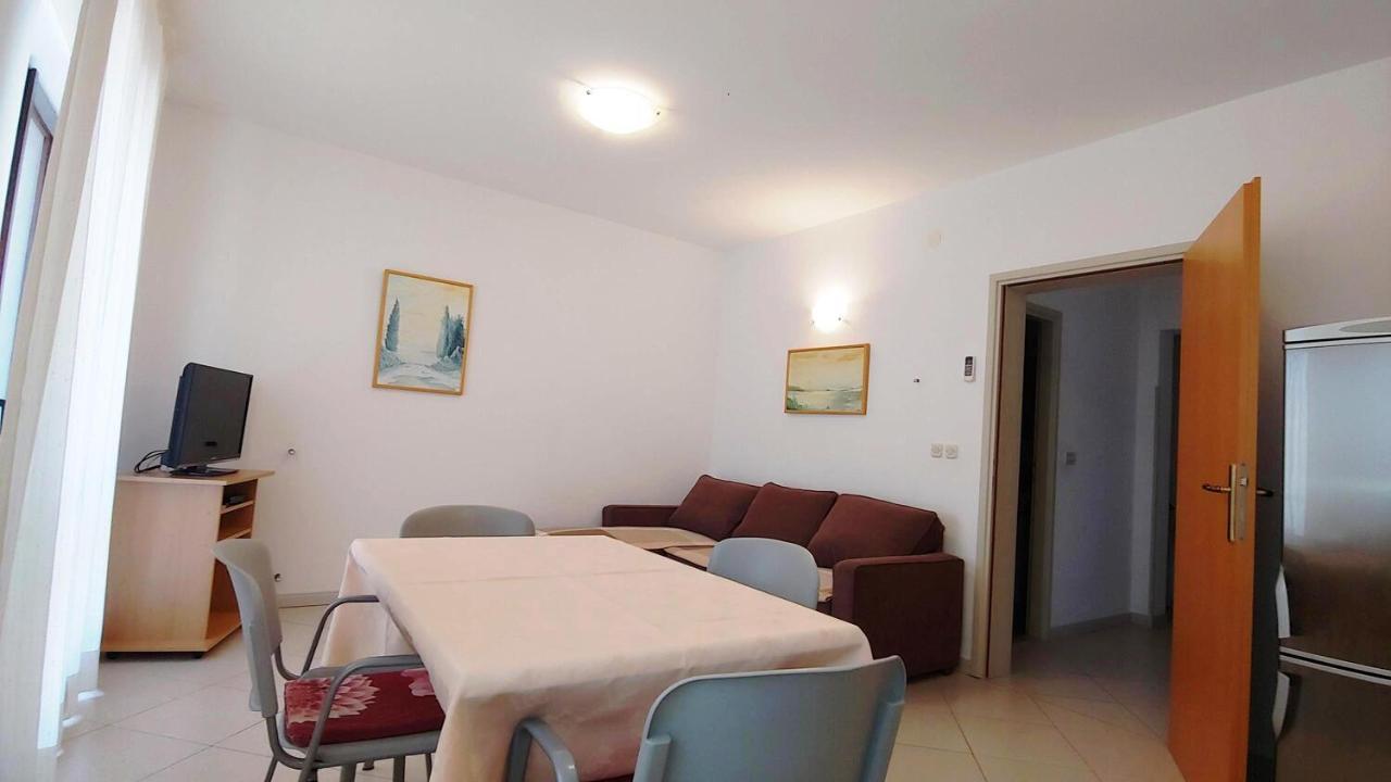 Apartments With A Parking Space Rabac, Labin - 19058 Екстериор снимка