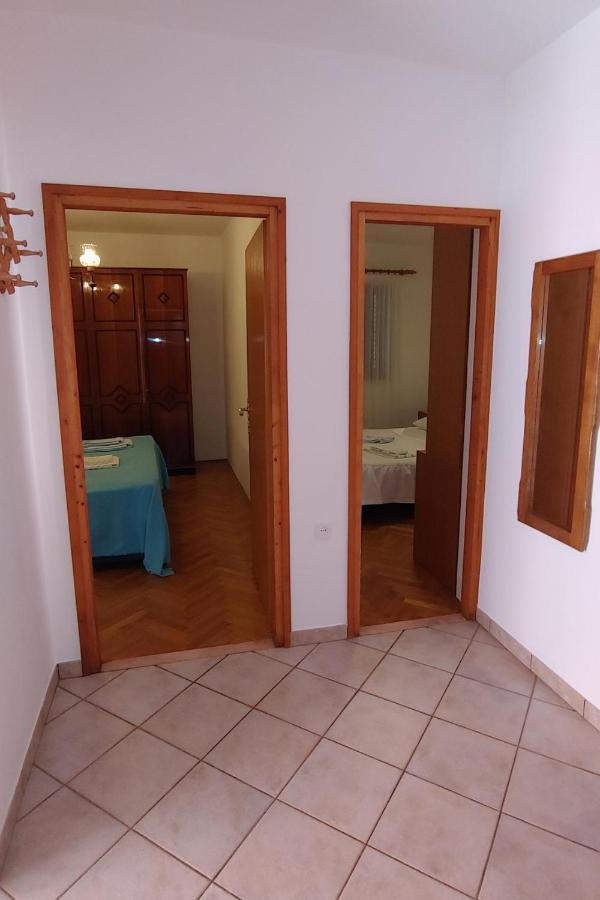 Apartments With A Parking Space Rabac, Labin - 19058 Екстериор снимка