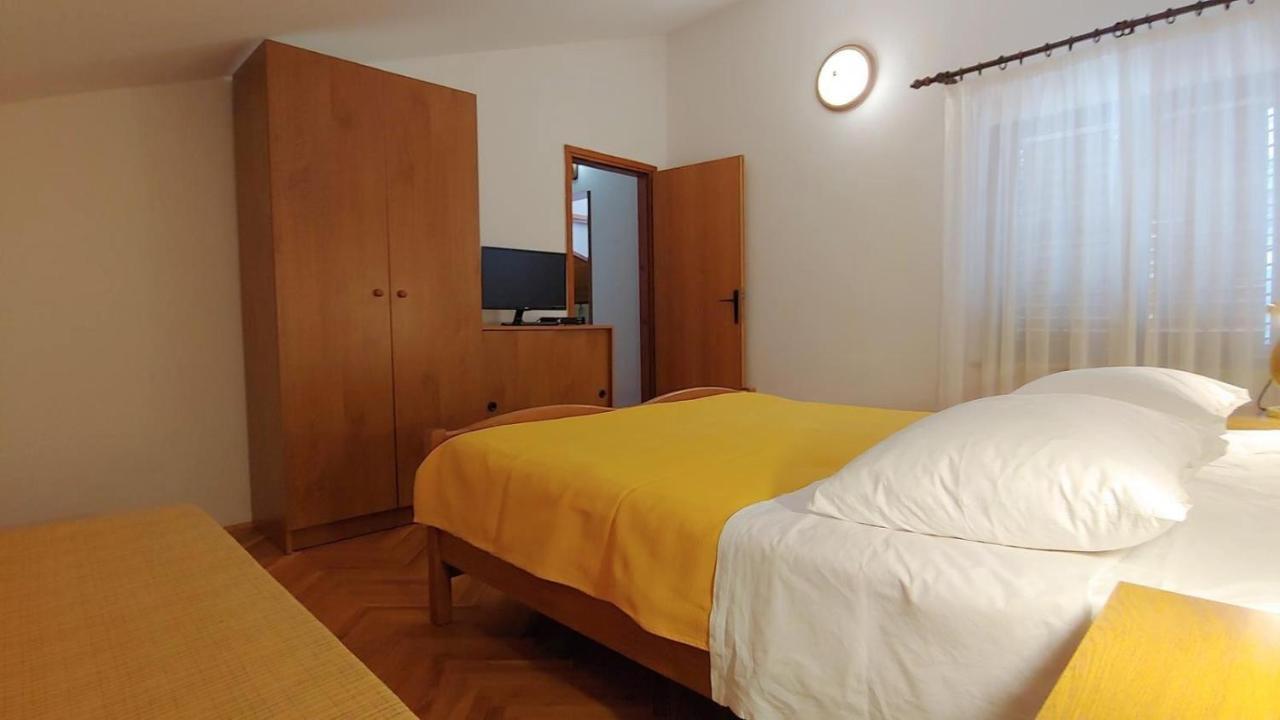 Apartments With A Parking Space Rabac, Labin - 19058 Екстериор снимка