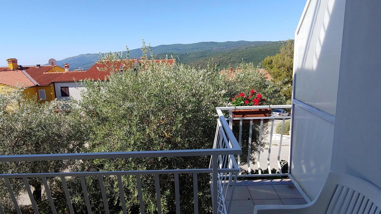 Apartments With A Parking Space Rabac, Labin - 19058 Екстериор снимка